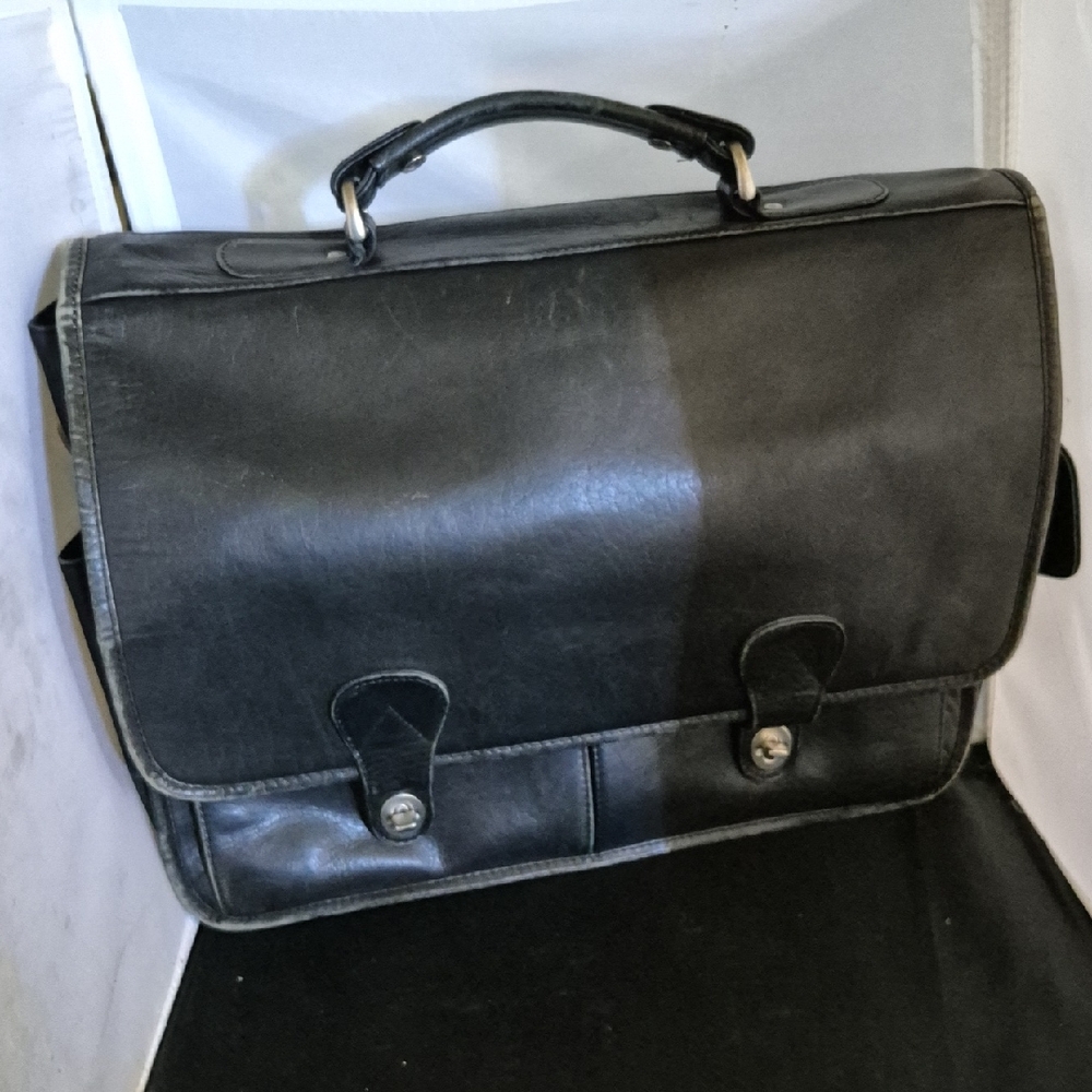 Classic Black Leather Men's Bag